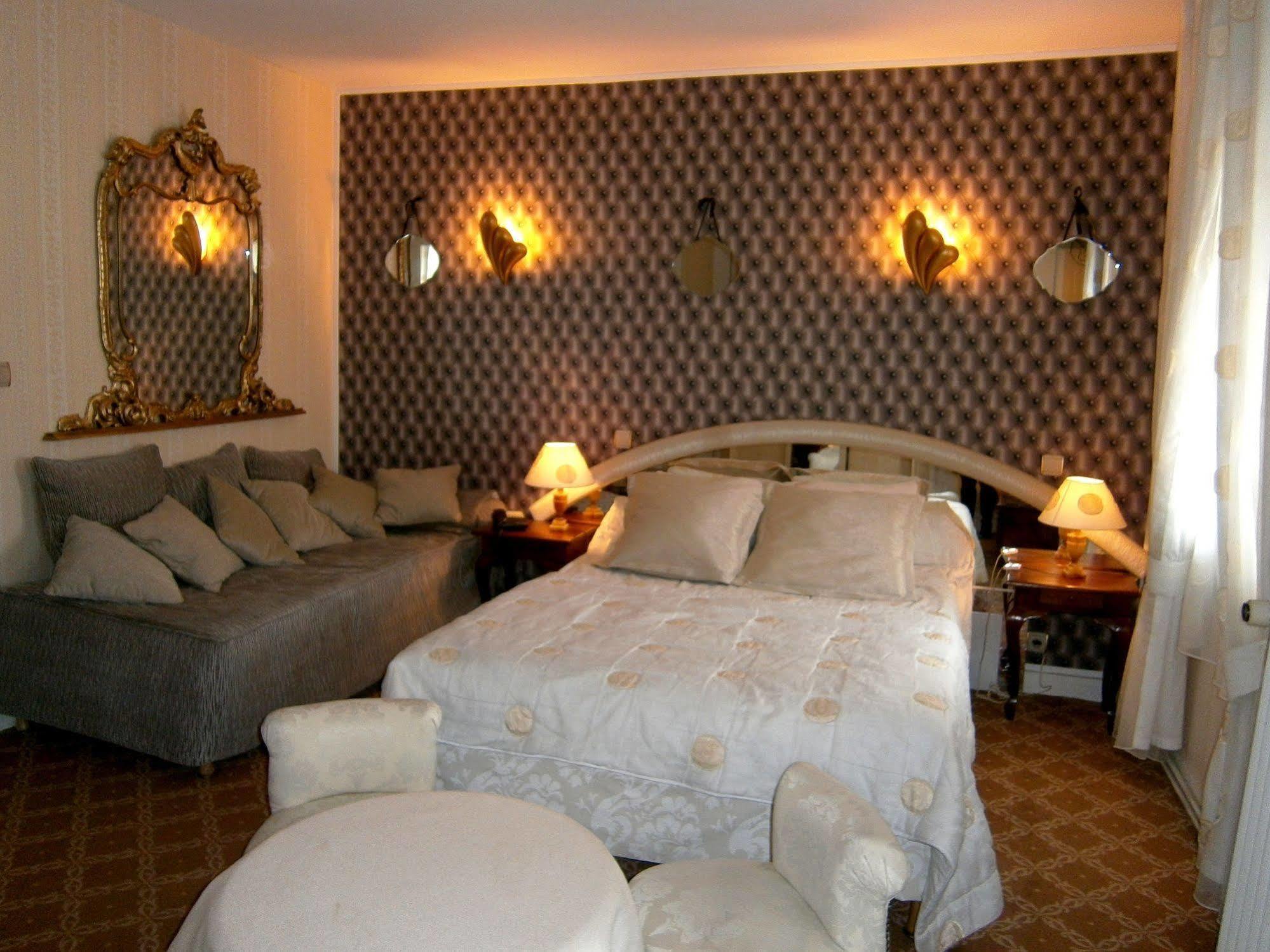 Hostellerie Du Grand Sully Dış mekan fotoğraf