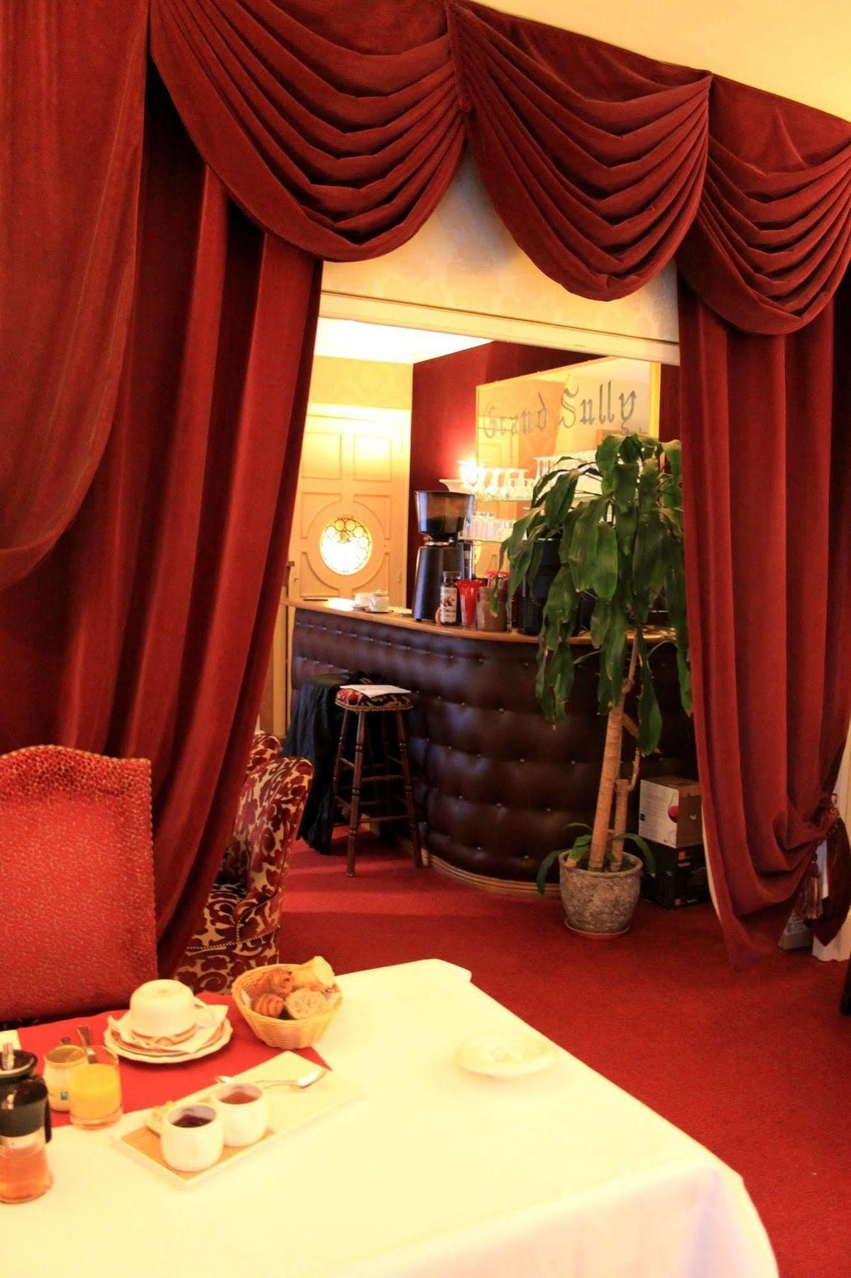 Hostellerie Du Grand Sully Dış mekan fotoğraf